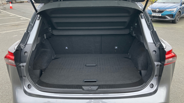 Nissan Qashqai 1.3 DiG-T MH N-Connecta 5dr Petrol Hatchback